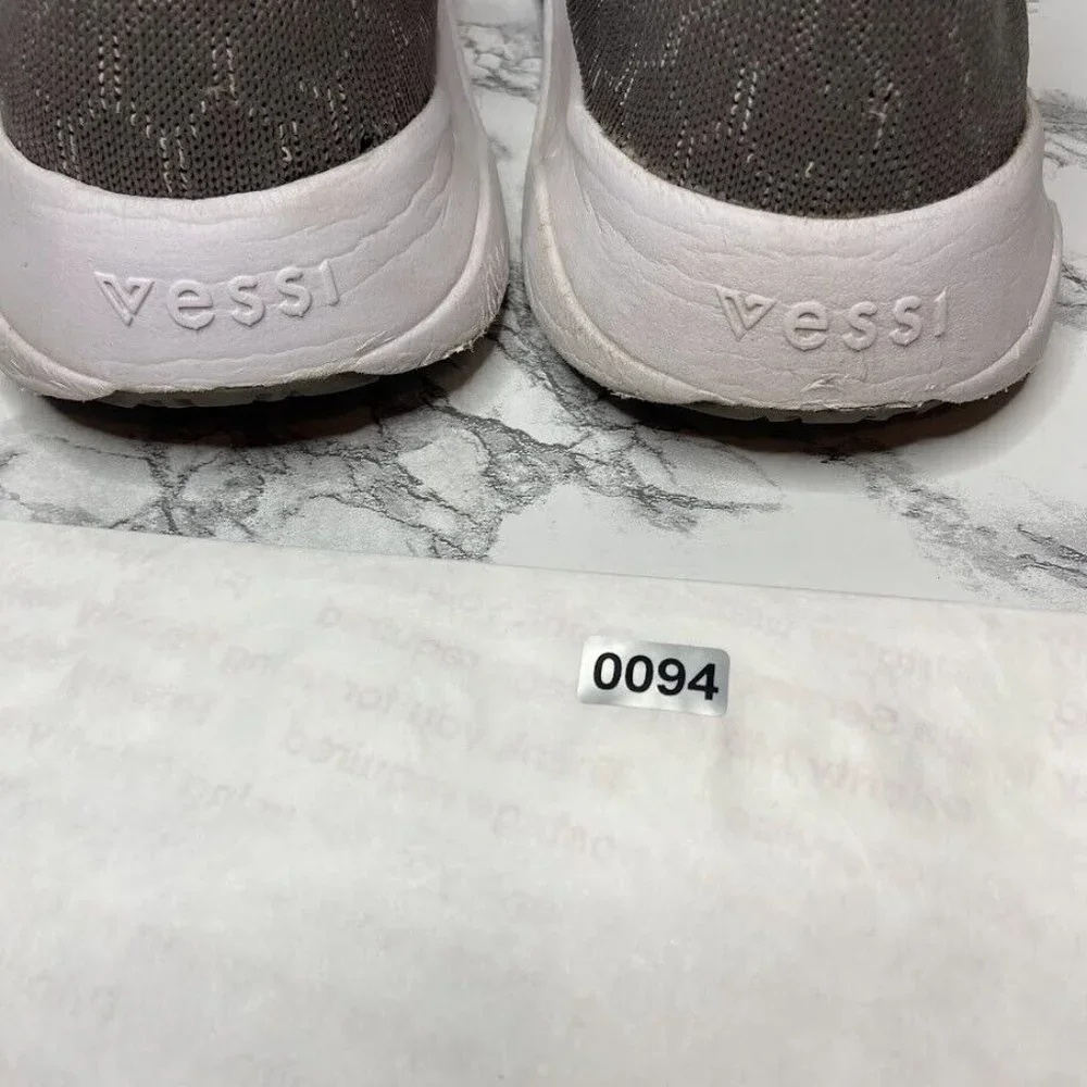 Vessi Skyline Slip On Shoe Womens Size 6 Gray Knit Sneaker Casual Everyday FAIR - Picture 7 of 8